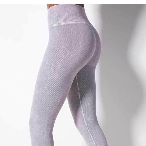 NEW😙ARRIVEL 👏🏻L.E.L.E dune X and flex ribbed high waisted Brazilian legging - Picture 5 of 16